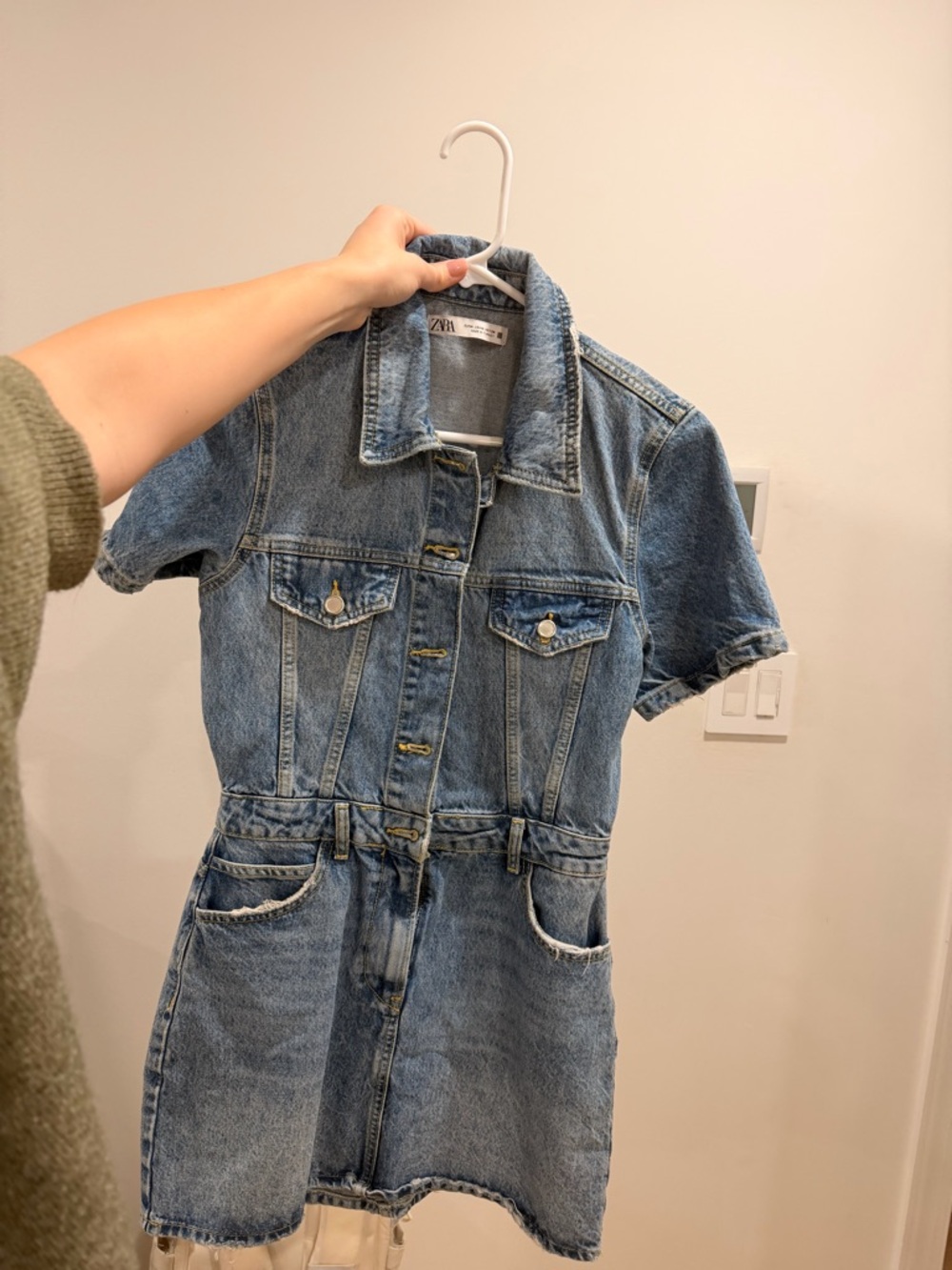 Zara Light Blue Denim Jacket with Contrast Stitching